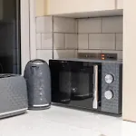 Luxury Ground Floor 2 Bedroom Apartment