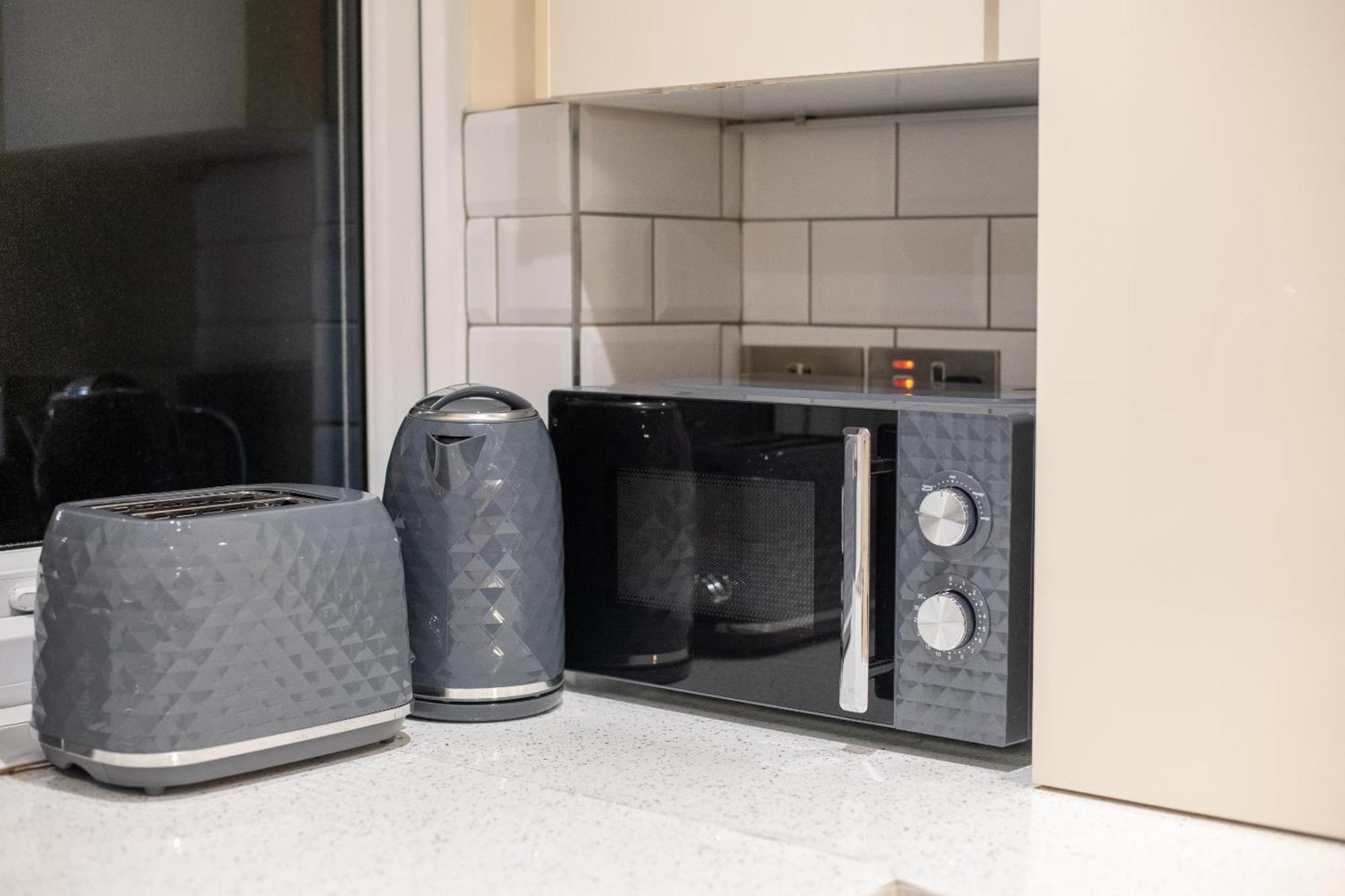 Luxury Ground Floor 2 Bedroom Appartamento Londra